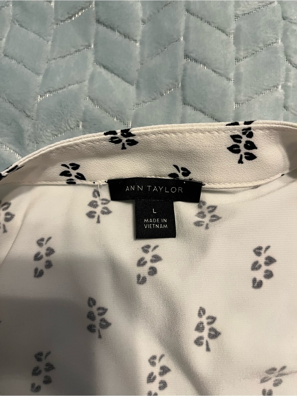 Ann Taylor Cream V-Neck Blouse with Navy Dot Print - Picture 2 of 6